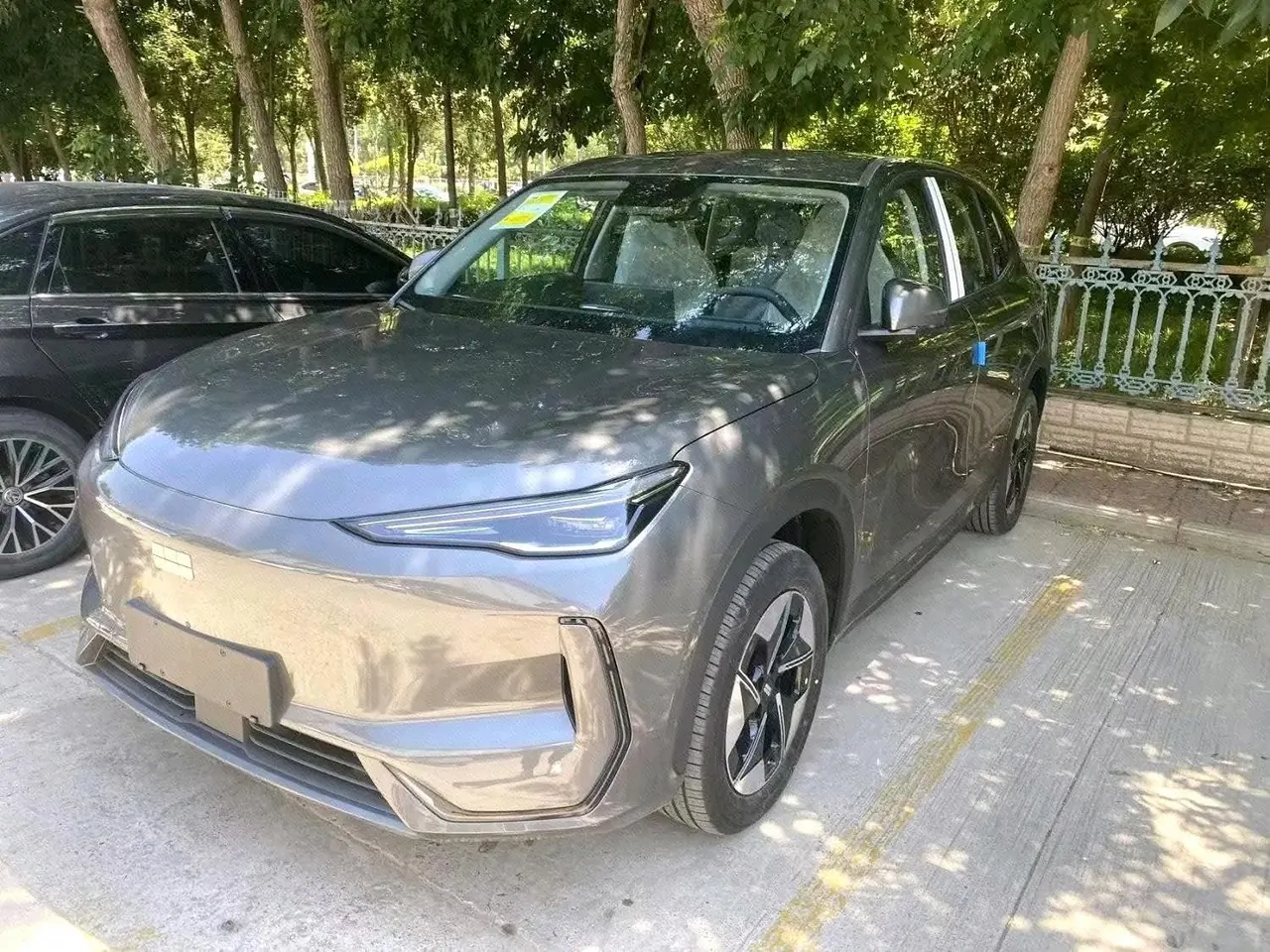Open image lightbox: Geely Galaxy 2026 E 5 610km Discovery Edition Automatic Gear