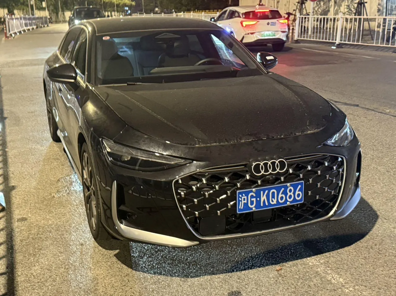 Audi 2026 A6L 2.0T Quattro Enjoy Elegant Automatic Gear 3