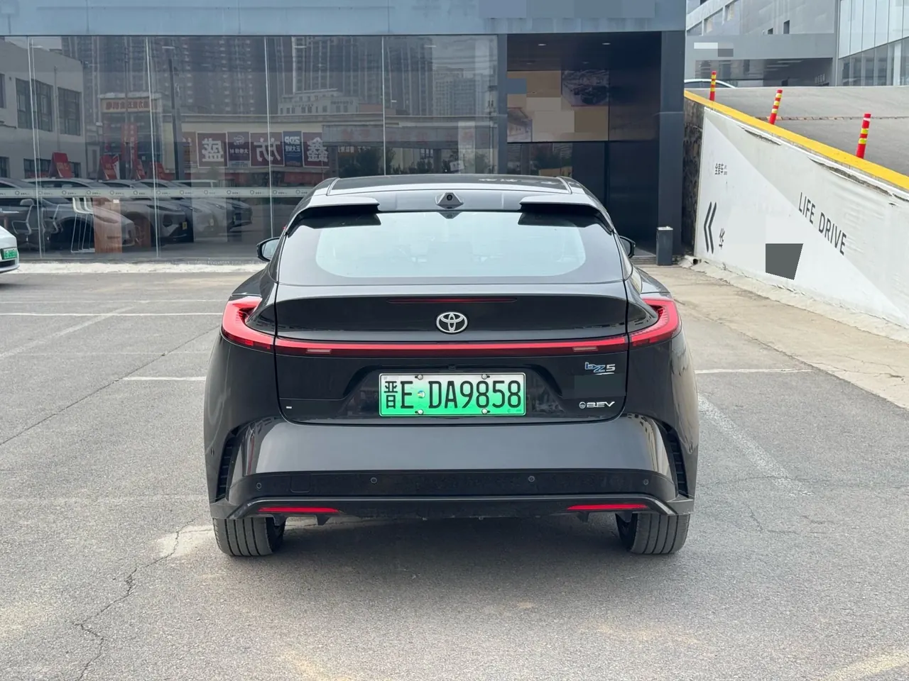 Toyota 2025 bZ 5 550 PRO Zhixing Edition Automatic Gear 6