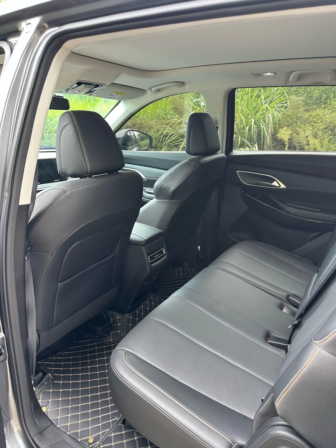 ChangAn 2024 X7 PLUS 1.5T respected 7-seat automatic gear 7