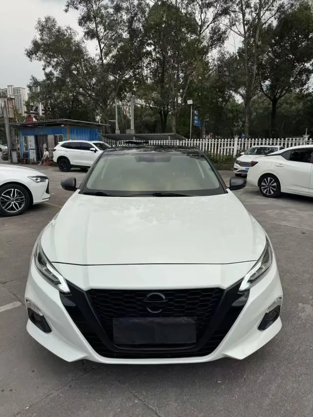 Nissan 2022 Teana 2.0 Stepless XL-TLS Pleasant Edition Automatic Gear 3