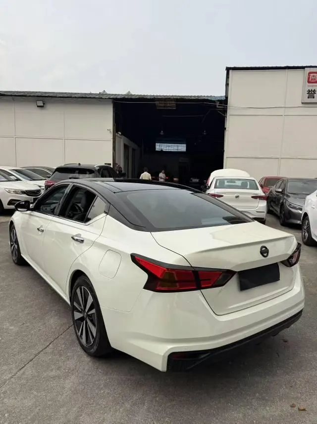 Nissan 2022 Teana 2.0 Stepless XL-TLS Pleasant Edition Automatic Gear 9