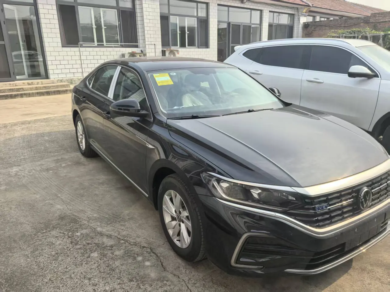 Volkswagen 2025 Passat PHEV 1.4T 430 Business Edition Automatic Gear 2