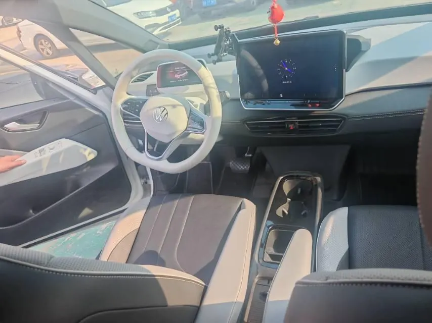 Volkswagen 2025 ID. 3 smart superior version of automatic gear 4