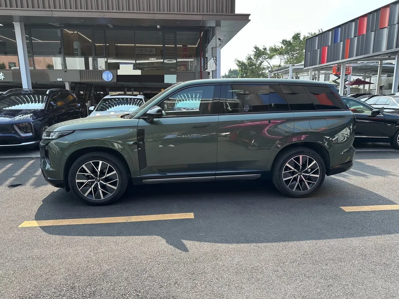 Chuanqi 2025 yearning for S7 1.5T 180km Ultra 4-wheel drive laser Radar version automatic gear 2