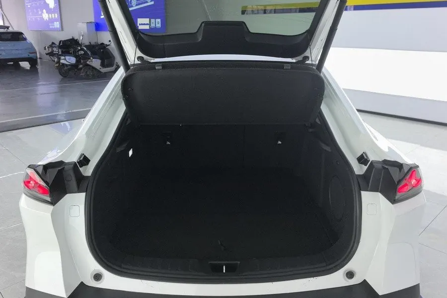 ChangAn Deepal 2026 L 07 240Ultra Huawei Gankun Zhijia ADS SE Edition Automatic Gear 8