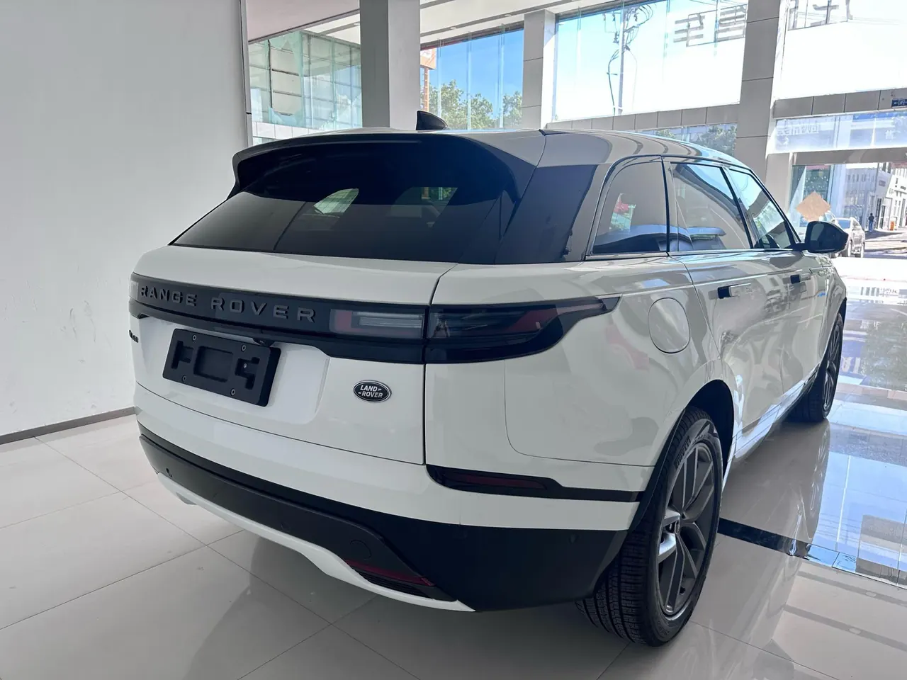 Land Rover Range Rover Star Pulse (Imported) 2026 Range Rover Star Pulse 2.0T 250PS Dynamic SE Automatic Gear 10