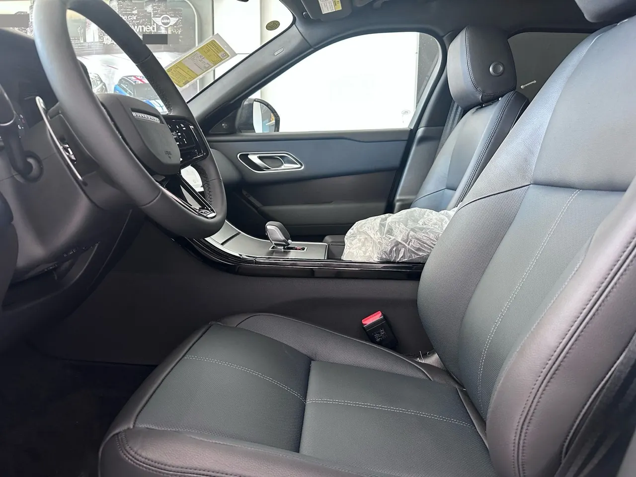 Land Rover Range Rover Star Pulse (Imported) 2026 Range Rover Star Pulse 2.0T 250PS Dynamic SE Automatic Gear 4