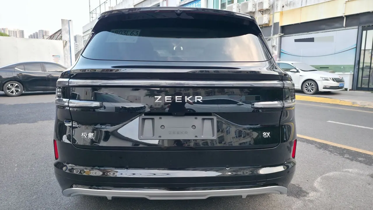 Zeekr 2026 Zeekr 8X 2.0T Max 55kWh automatic gear 9
