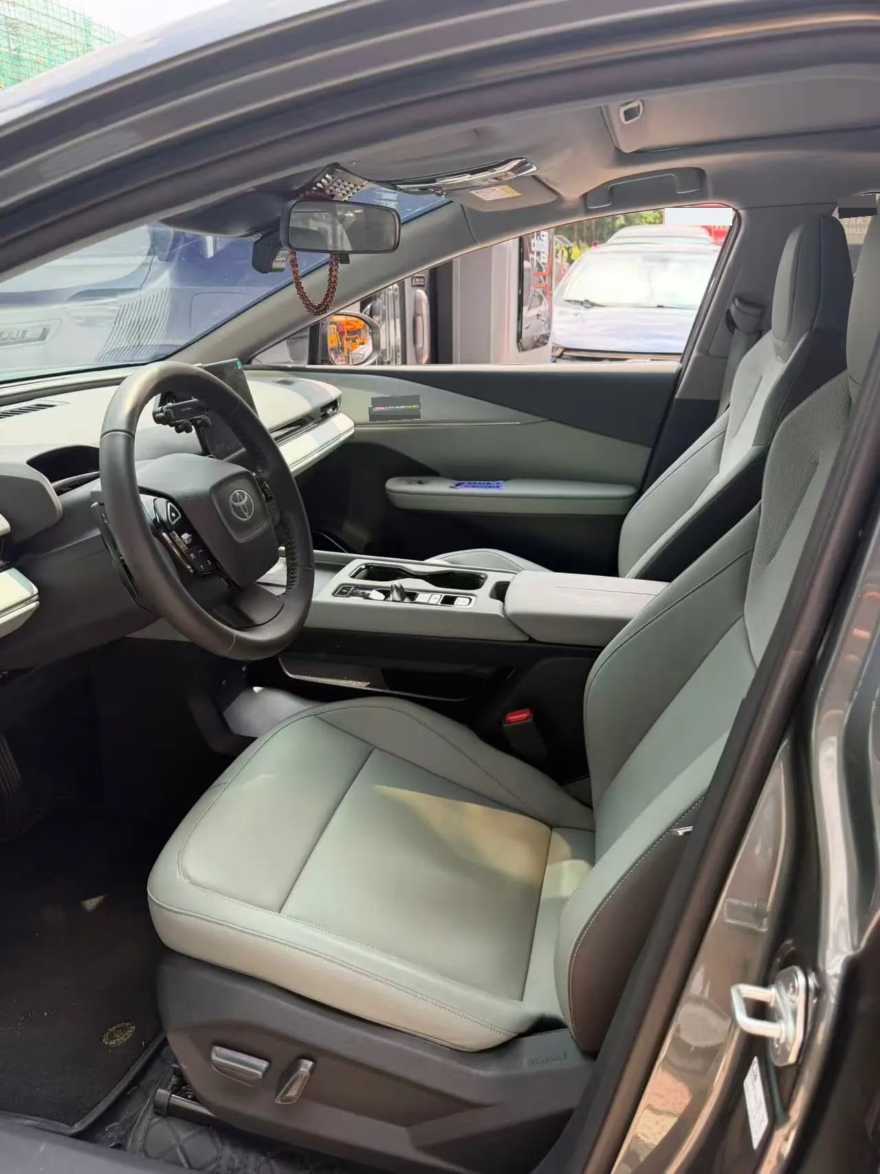 Toyota 2026 bZ3 Smart Home PRO Automatic Gear 2