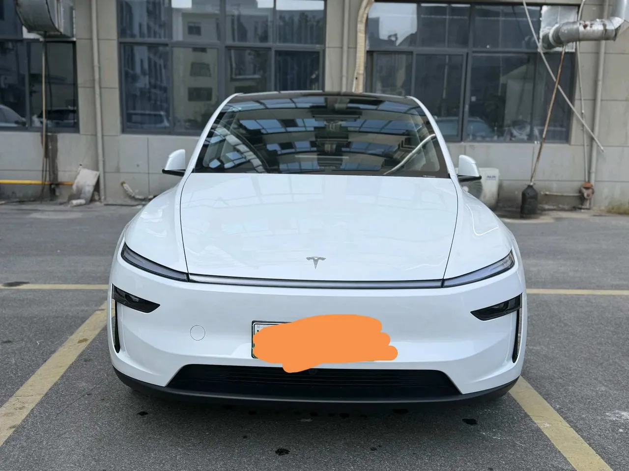 Tesla 2025 Model Y Rear Wheel Drive First Edition Automatic Transmission 5