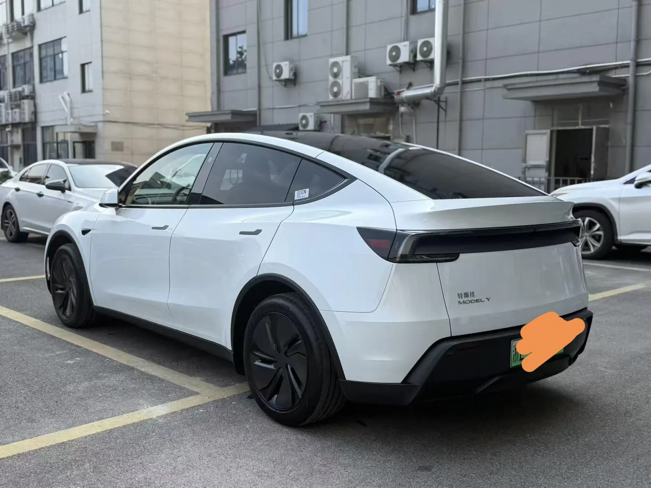 Tesla 2025 Model Y Rear Wheel Drive First Edition Automatic Transmission 6