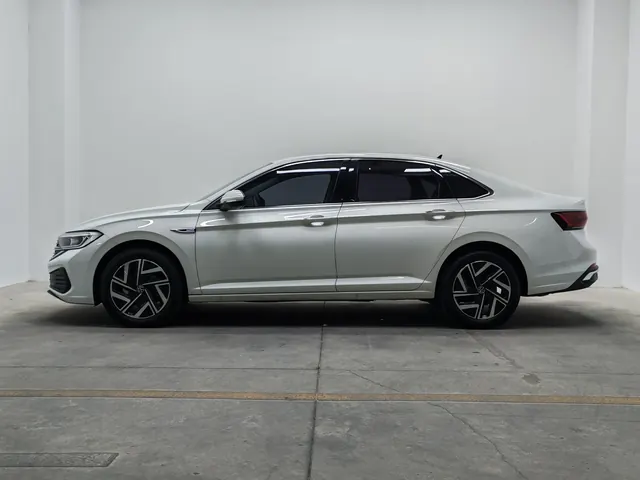 Volkswagen 2025 Sagittarius 1.5TSI 300TSI Exceed Edition (Modified) Automatic Gear 3