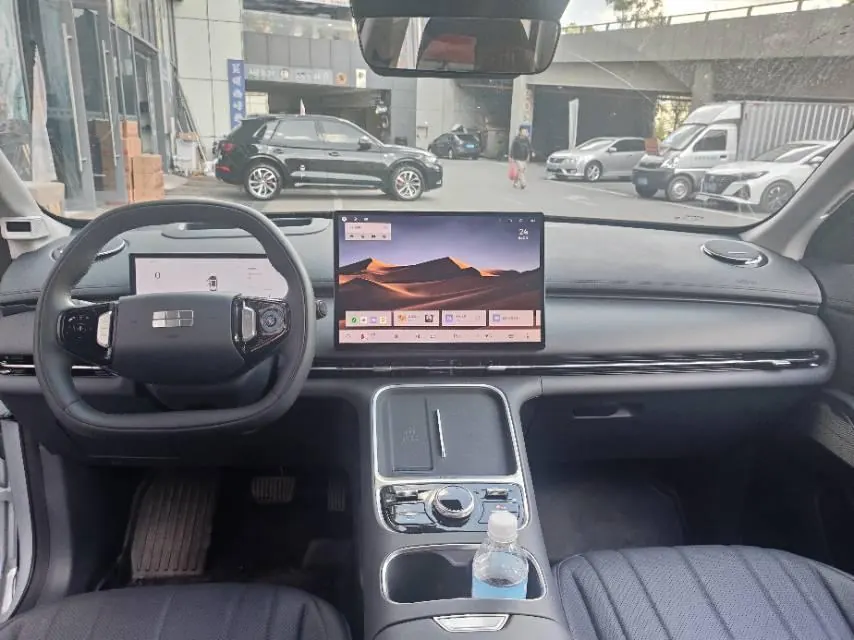 Geely Galaxy 2026 Starship 7 EM-i 1.5 135km Starship Edition Automatic Gear 7