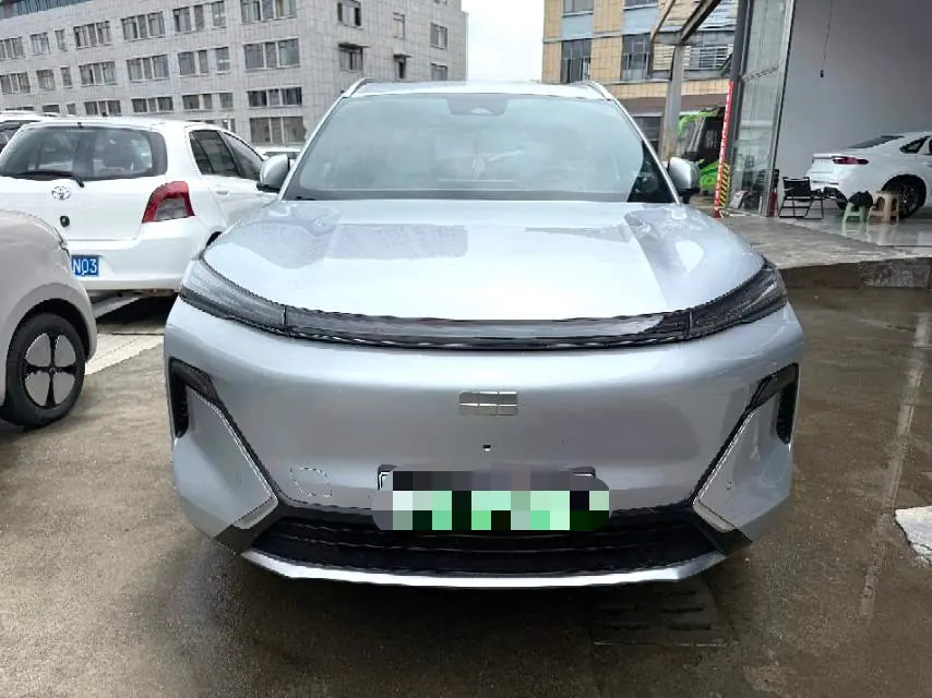 Geely Galaxy 2025 Starship 7 EM-i 1.5 120km Sailing Edition Automatic Gear 5
