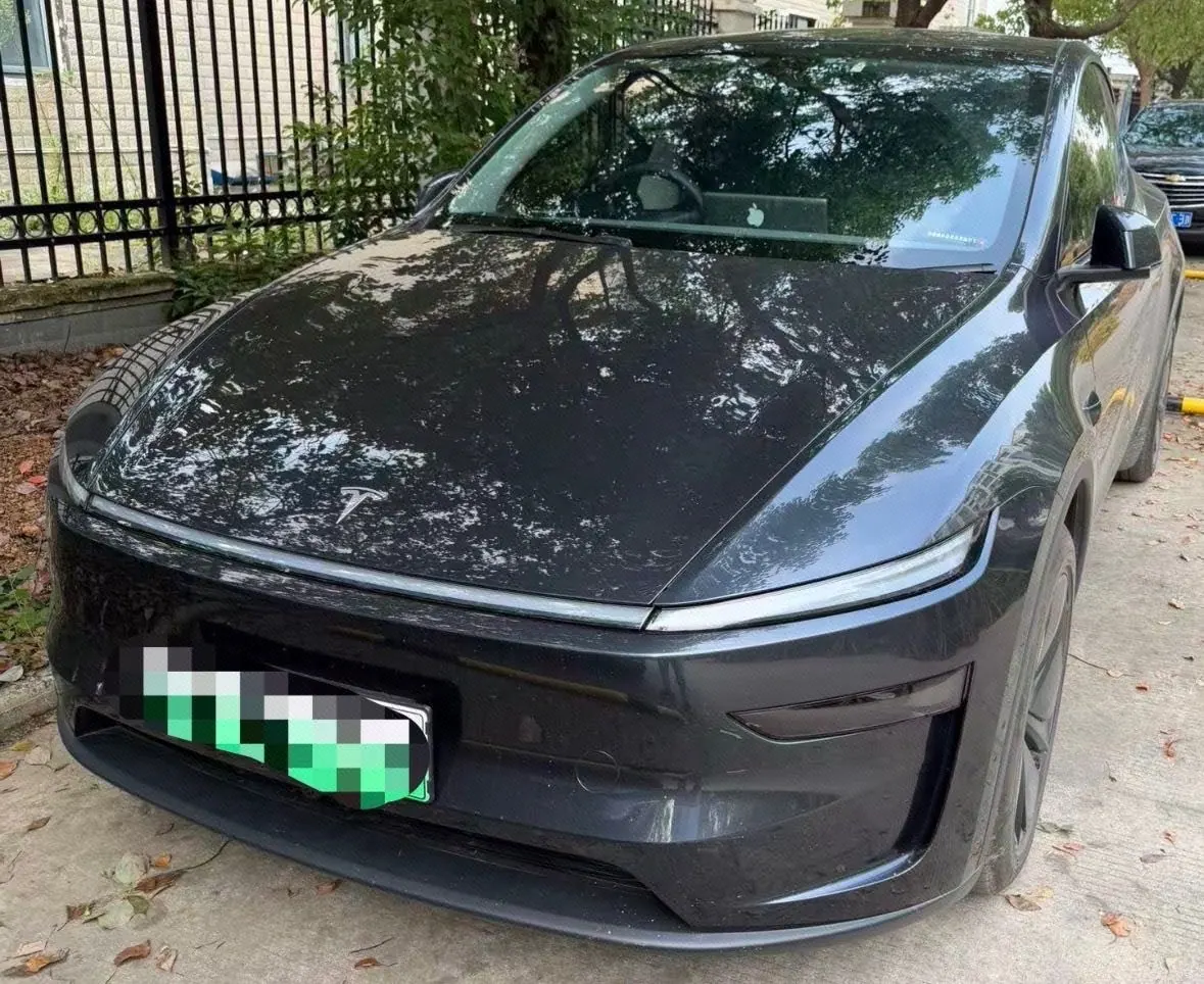 Открыть галерею: Tesla 2025 Model Y long endurance all-wheel drive version (modified) automatic gear