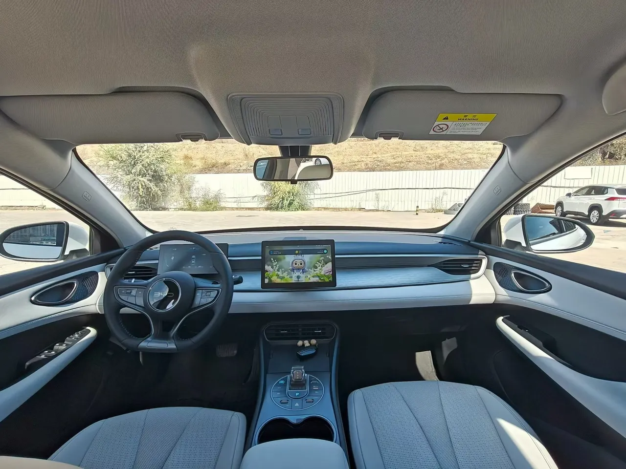 BYD 2025 seals 05 DM-i 1.5 stepless smart driving version 55KM luxury automatic gear 3