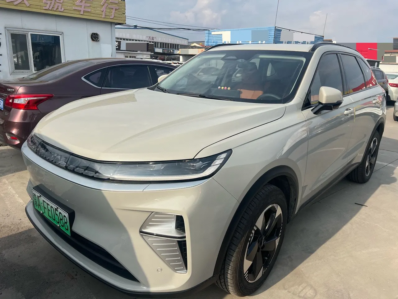 Открыть галерею: Haval 2025 Xiaolong MAX 1.5 Hi 4 165 Plus Long Endurance Automatic Gear