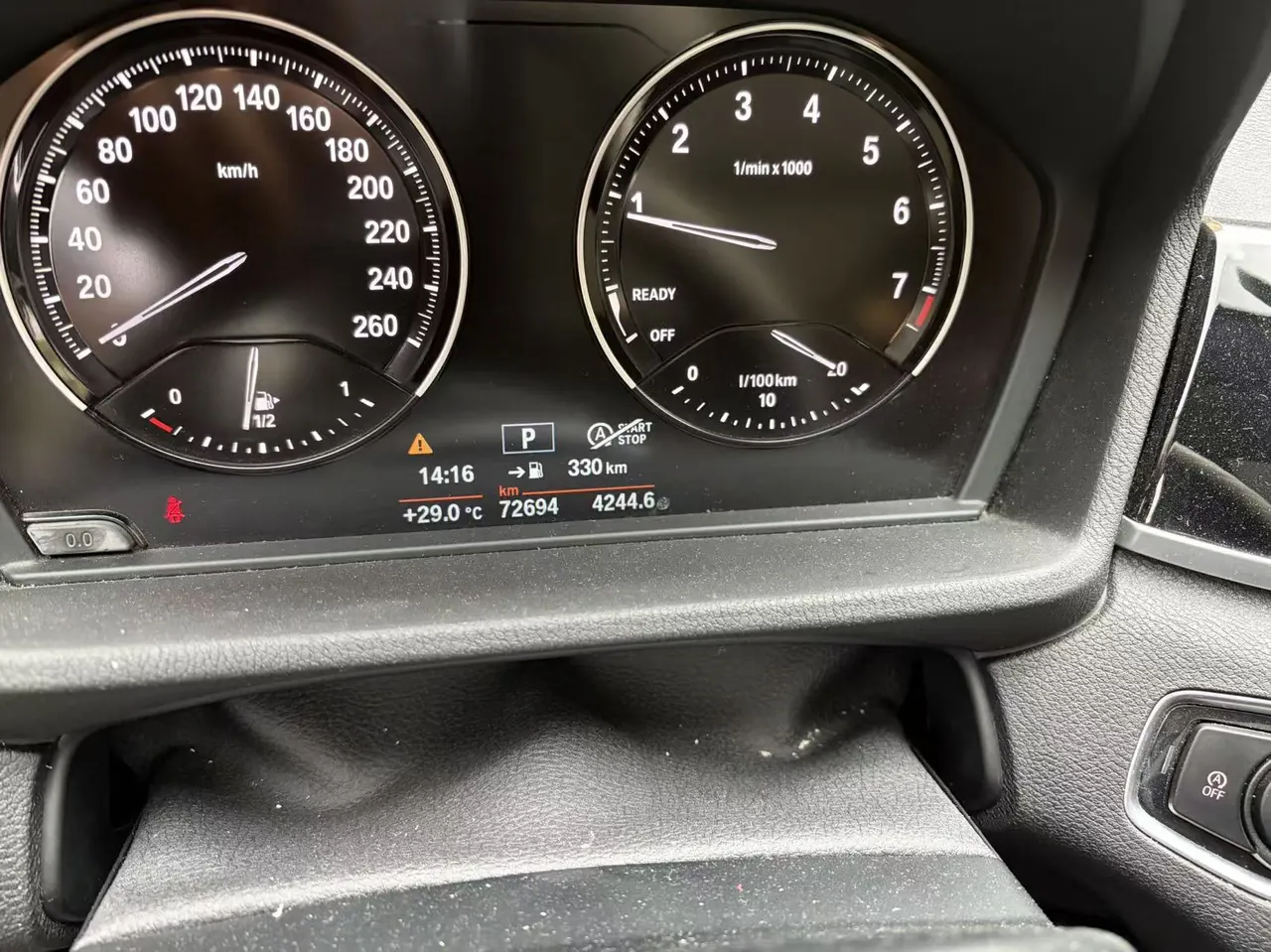 Открыть галерею: BMW 2020 X1 sDrive20Li 1.5T fashion automatic gear