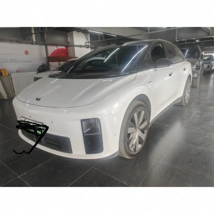 Open image lightbox: Li 2025 i6 four-wheel drive basic automatic transmission