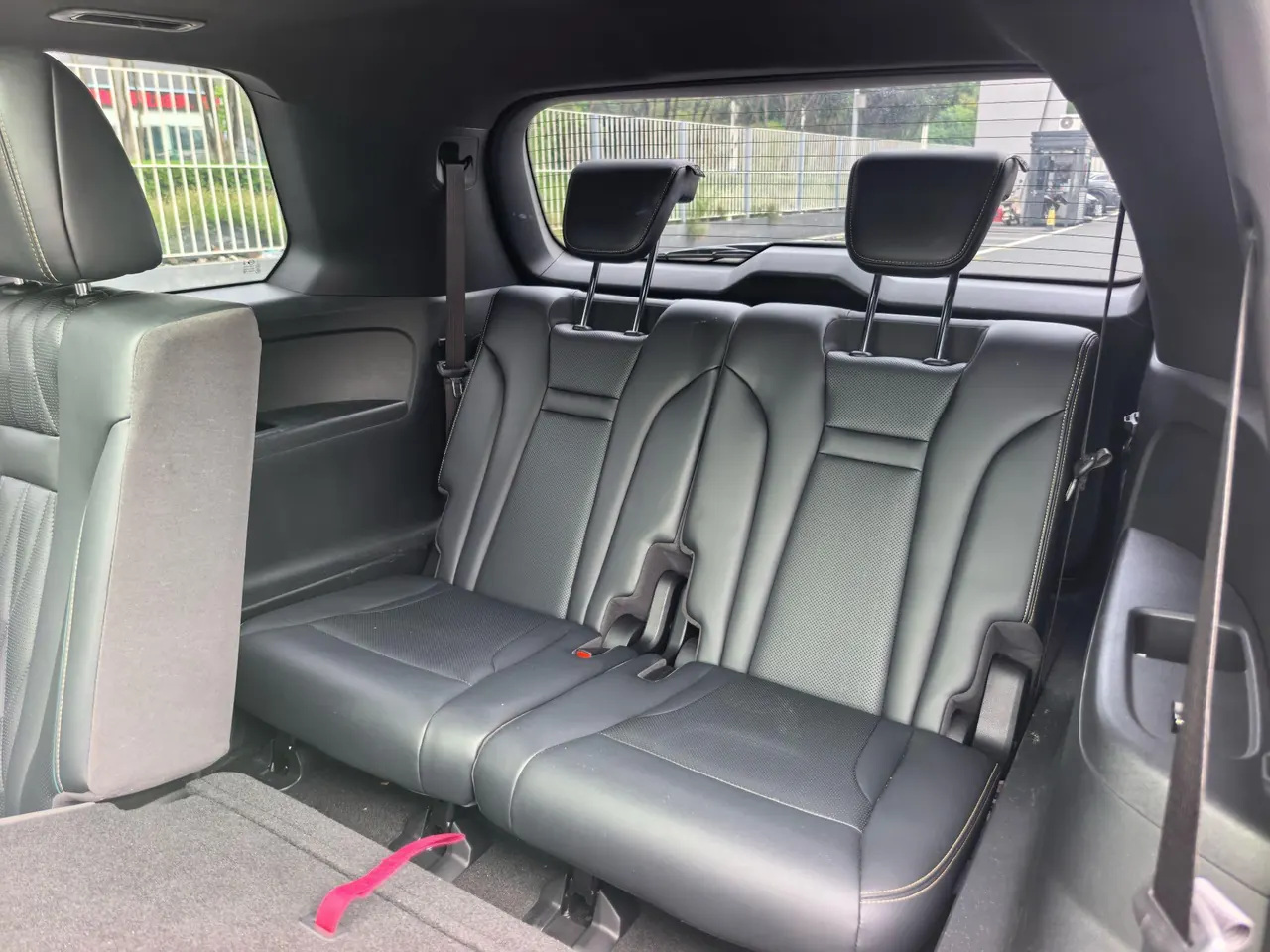 Chuanqi 2022 GS8 Hybrid 2.0TM Stepless Two-Drive Premium Edition Seven-seat Automatic Gear 4