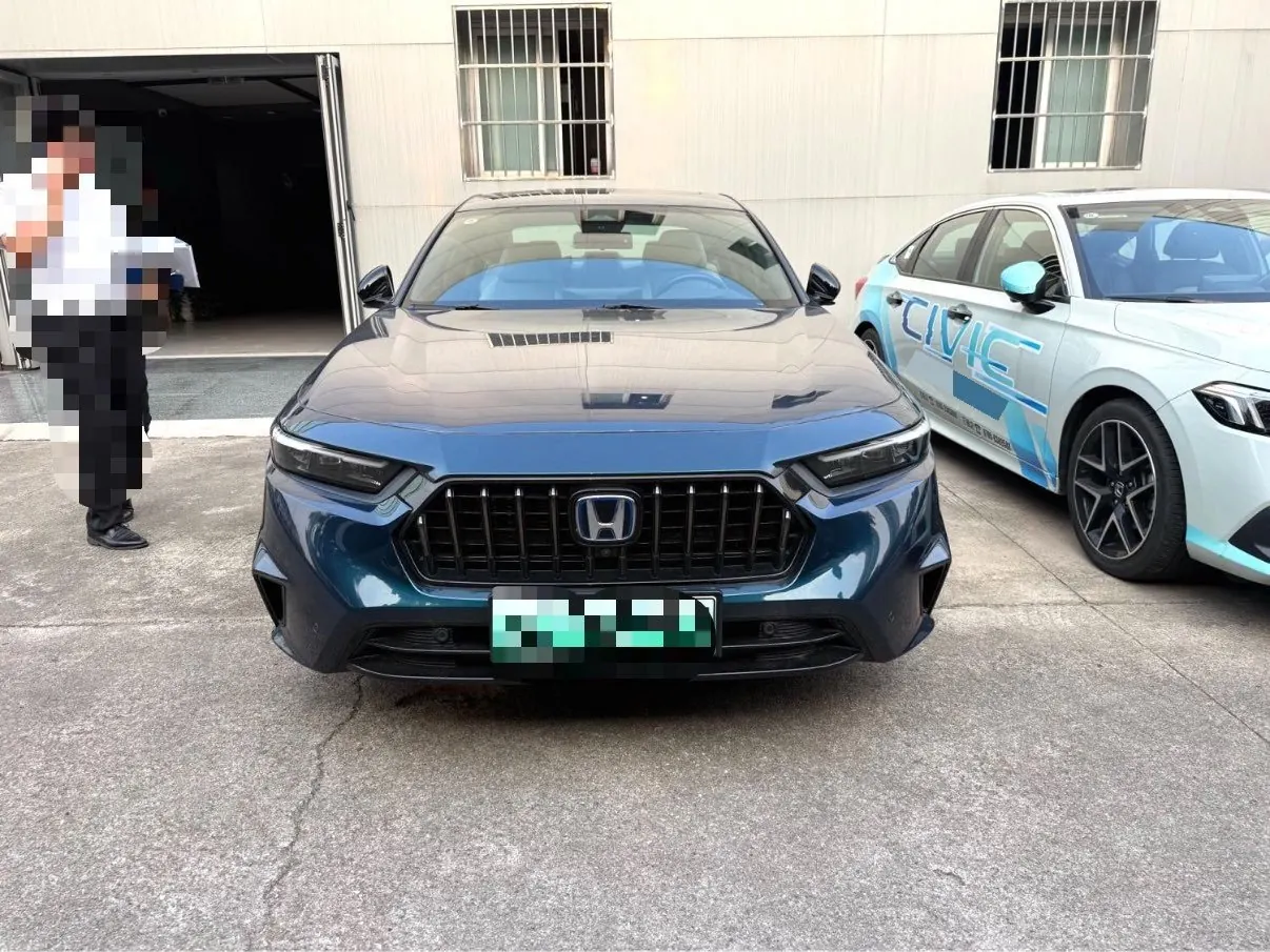 Honda INSPIRE (Yingshi Pai) 2023 INSPIRE e:PHEV (Yingshi Pai e:PHEV) 2.0 Stepless Zhiyao Edition Automatic Gear 2
