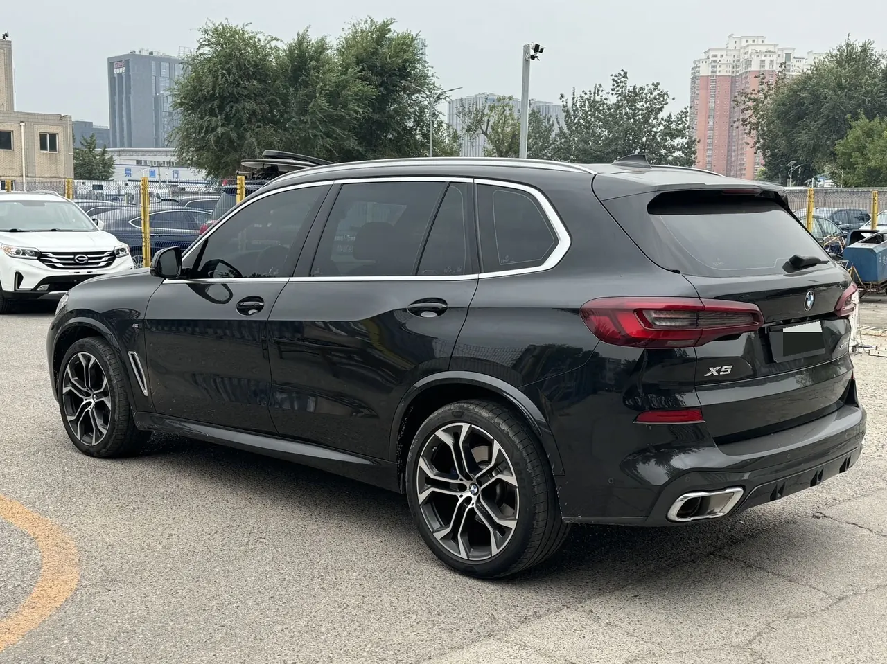 BMW 2022 X5 xDrive40Li 48V 3.0T exclusive M sports suit (modified) automatic gear 2