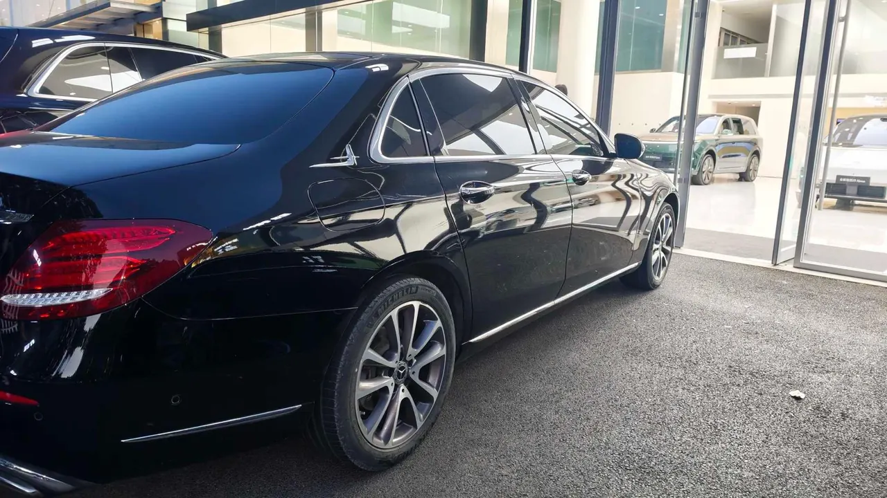 Mercedes Benz E Class 2020 E 260 L 48V 1.5T Automatic 7