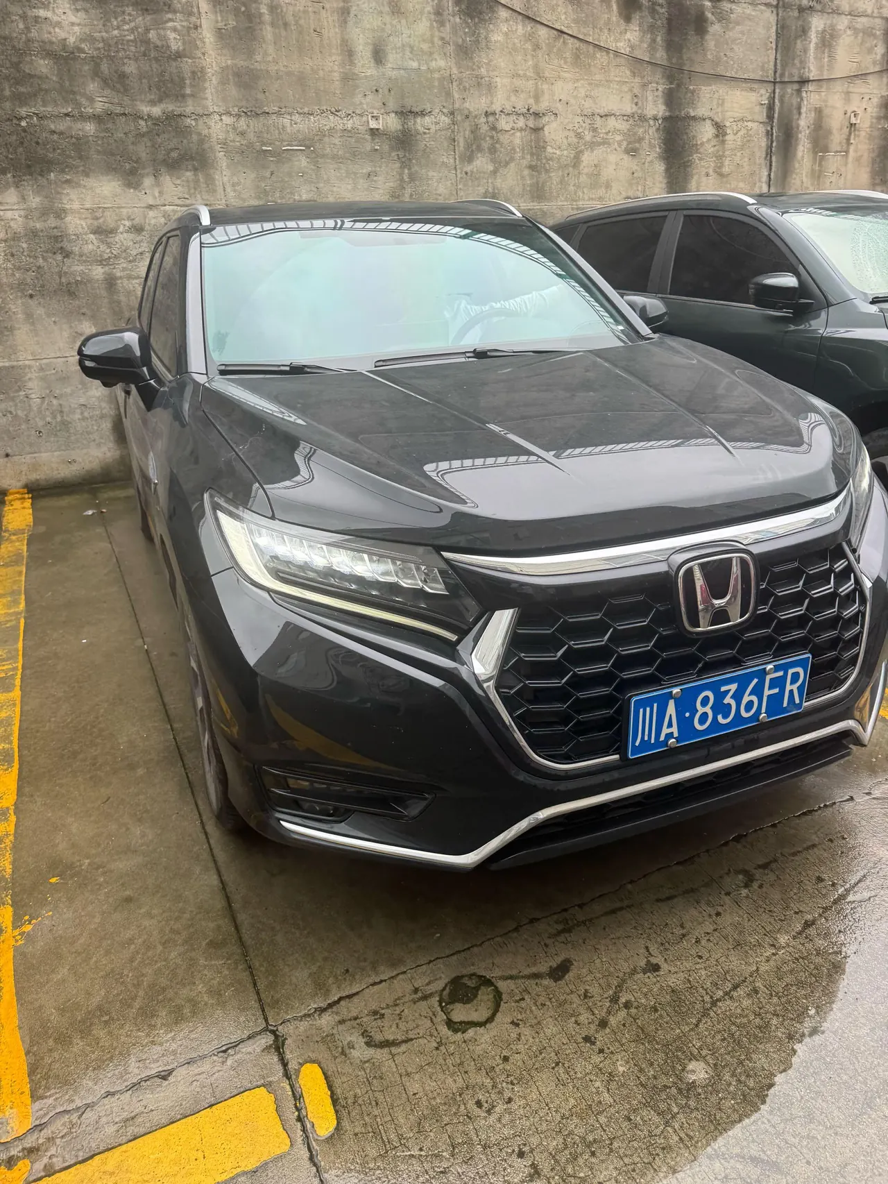 Honda 2023 UR-V 2.0T 370TURBO two-drive elegant version of automatic gear 3