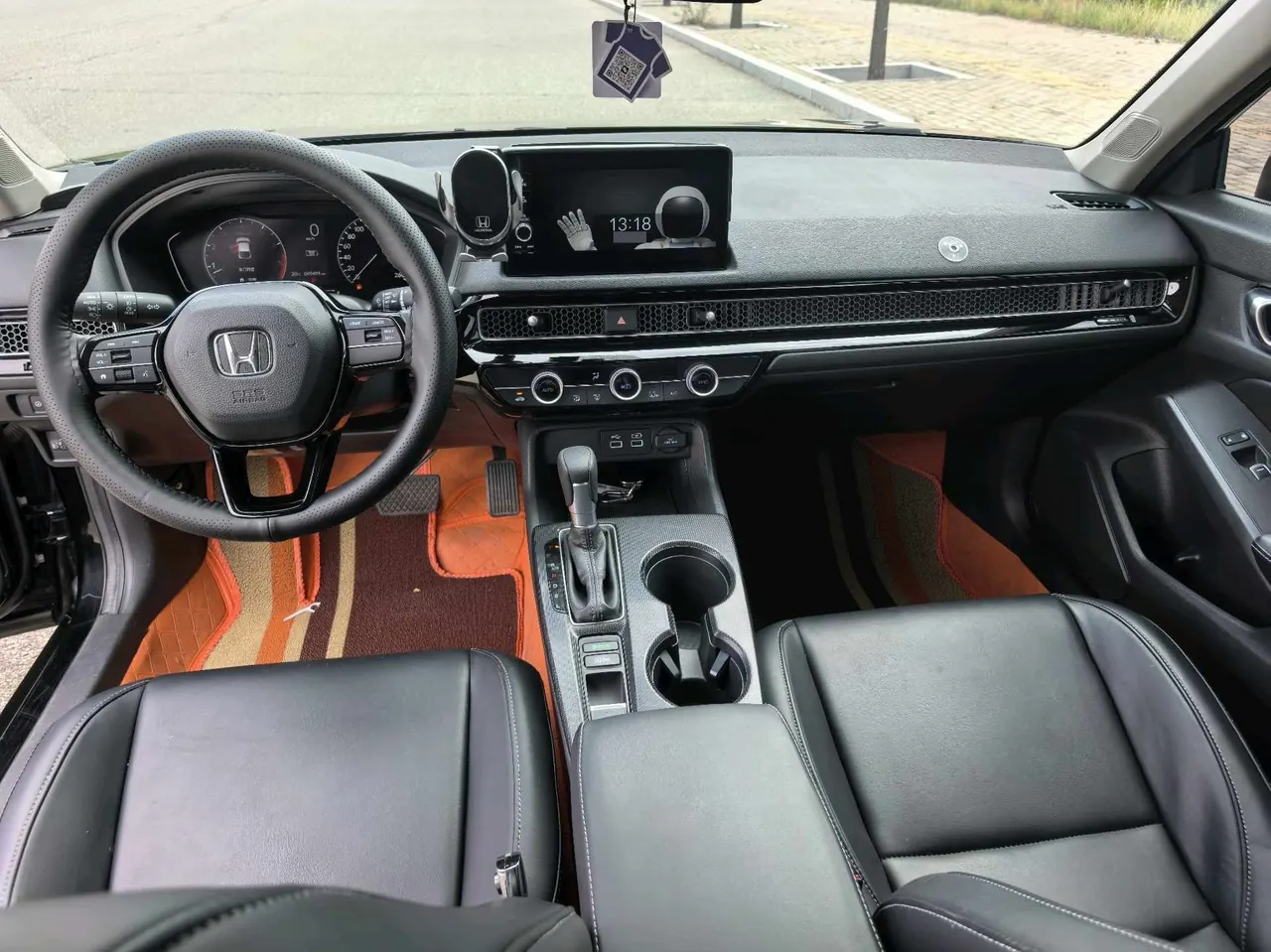 Honda 2023 Civic Hatchback 1.5T Stepless 240TURBO Extreme Jump Automatic Gear 9