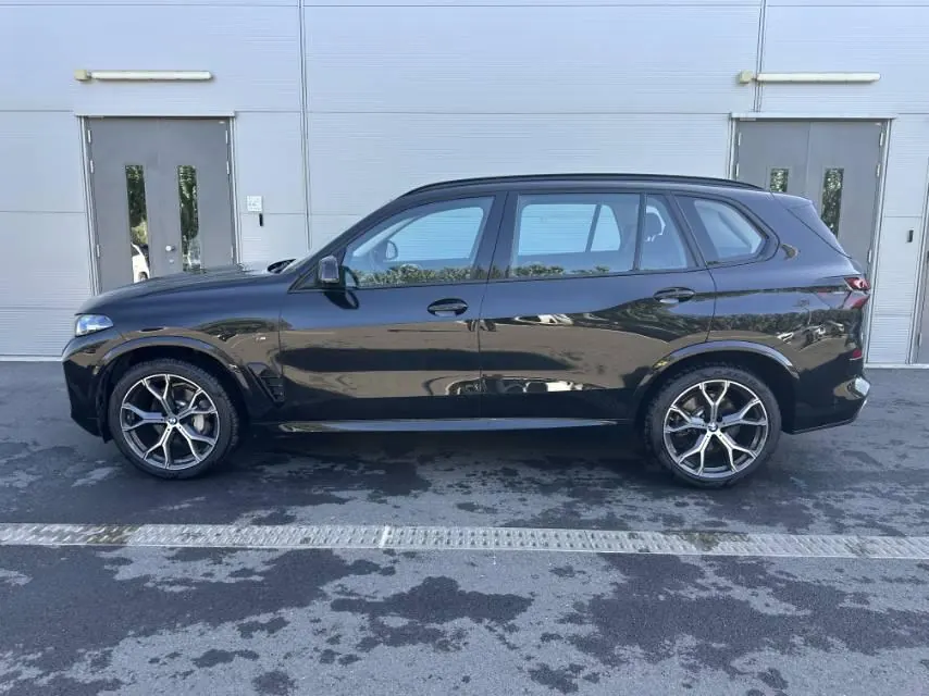 BMW 2025 X5 xDrive30Li 48V 2.0T exclusive m sports obsidian night suit automatic gear 3