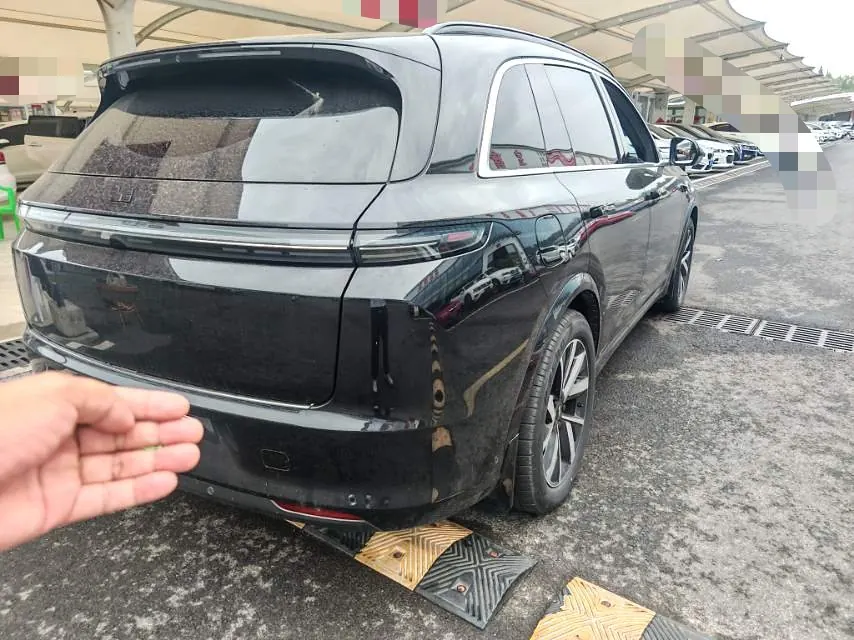 Li 2023 L7 Pro automatic gear 3
