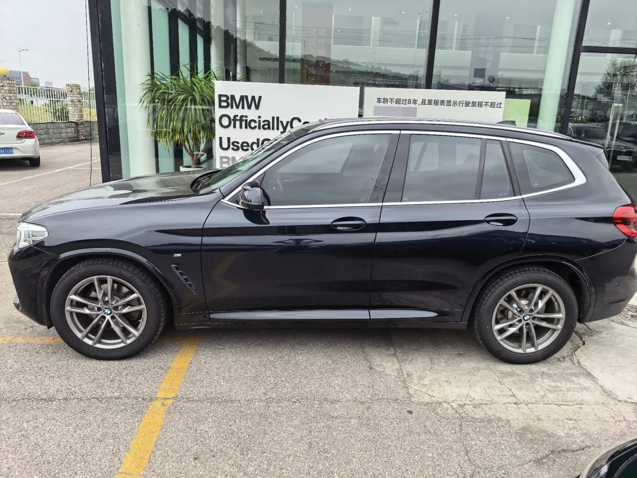 BMW 2020 X3 xDrive28i 2.0T M sports suit automatic gear 3