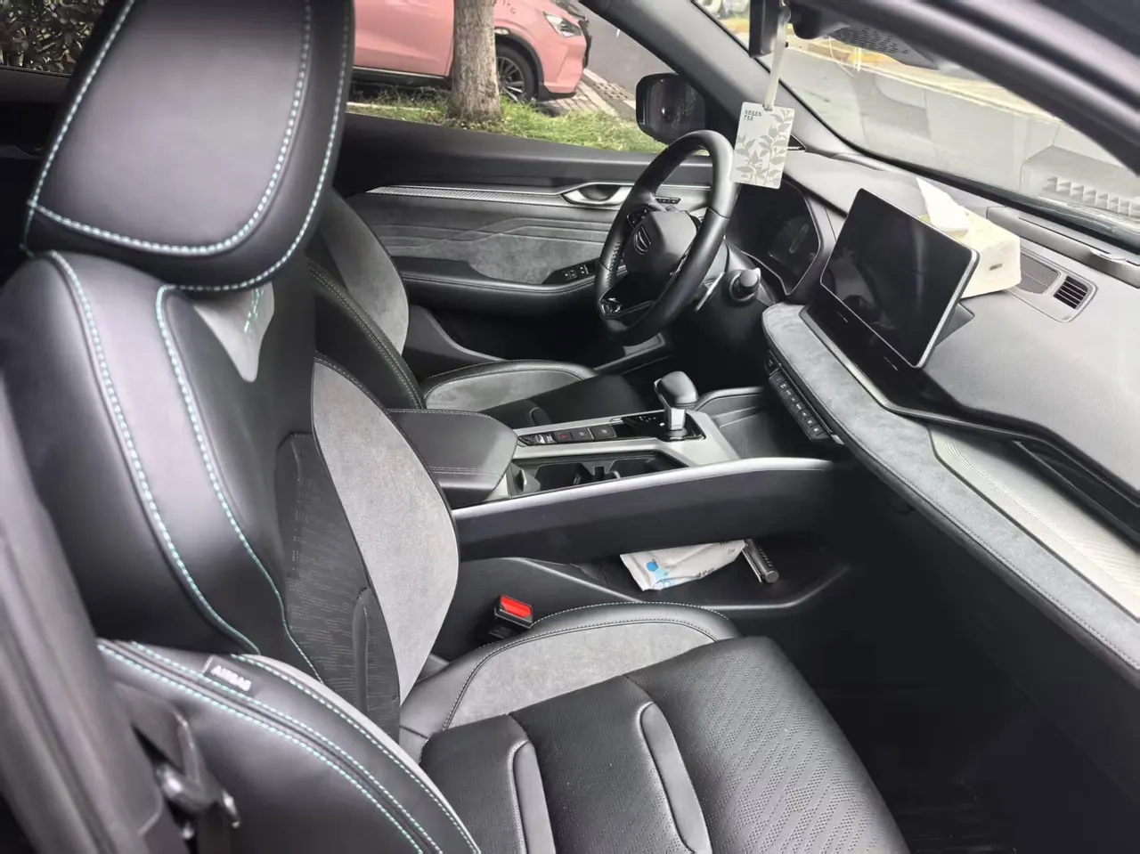 Geely 2023 xingrui 2.0TD only this green version of automatic gear 3
