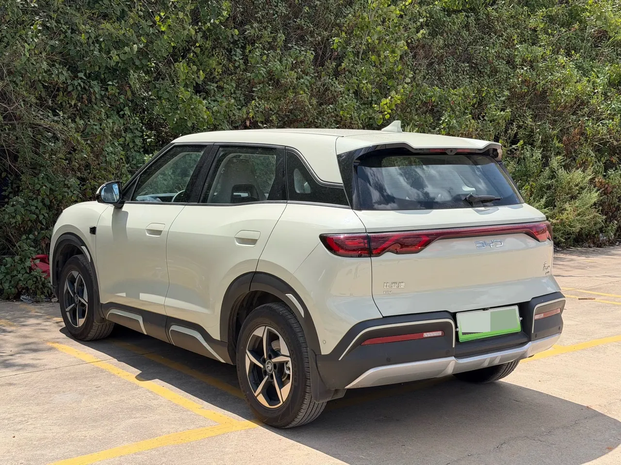 BYD Yuan PLUS 2025 Model Yuan PLUS Intelligent Driving Version 510km Leading Edition Automatic Transmission 9