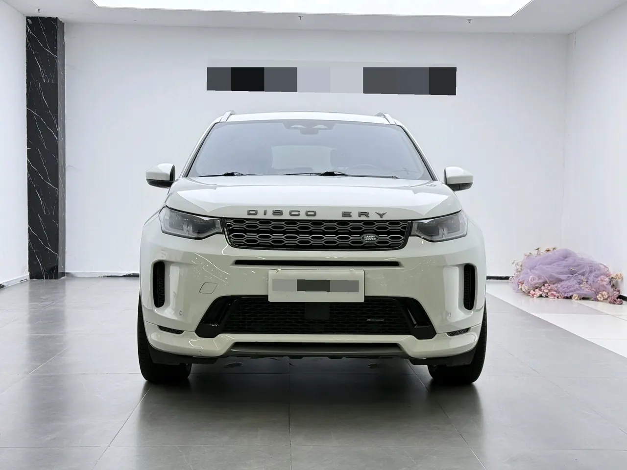 Land Rover 2022 found sports version 48V 2.0T 249PS R-Dynamic S performance version (modified) automatic gear 2