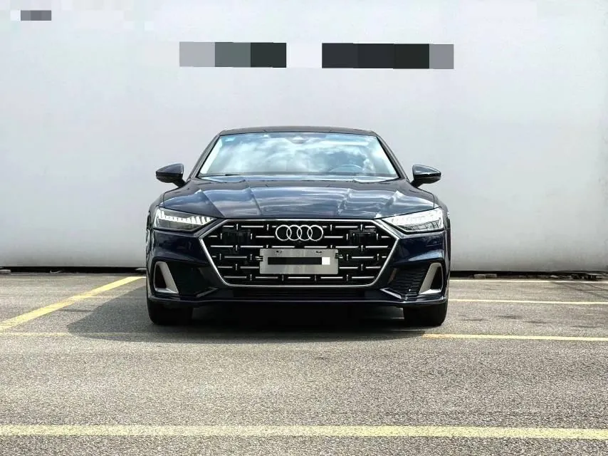 Audi 2022 A7L 2.0TFSI 45TFSI S-line Zhumeng New Edition Automatic Gear 2