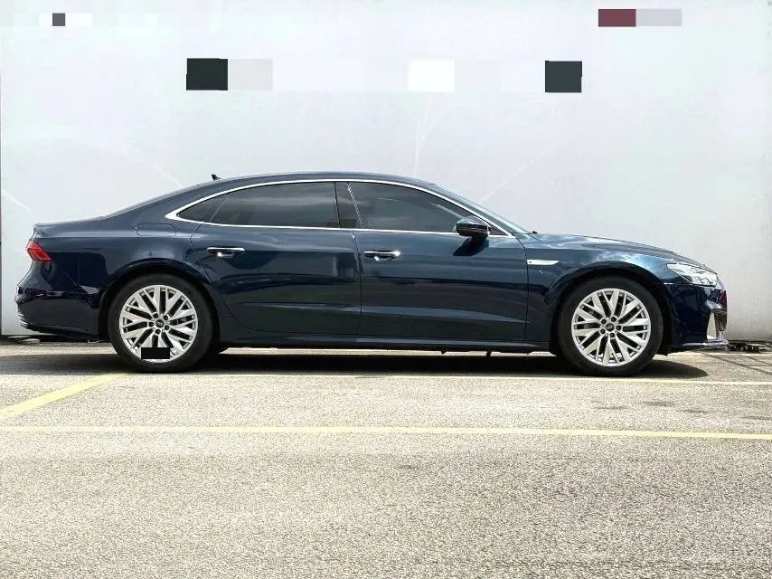 Audi 2022 A7L 2.0TFSI 45TFSI S-line Zhumeng New Edition Automatic Gear 3