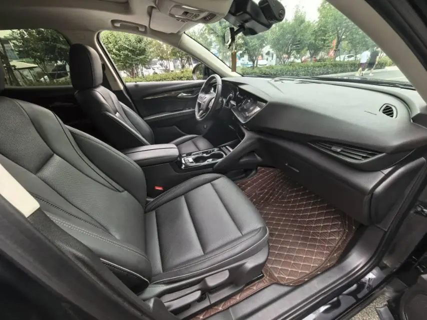 Buick 2022 Angkewei S 48V 2.0T 652T Two-Drive Luxury Automatic Gear 6