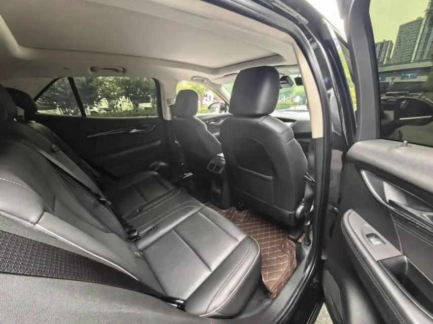 Buick 2022 Angkewei S 48V 2.0T 652T Two-Drive Luxury Automatic Gear 7