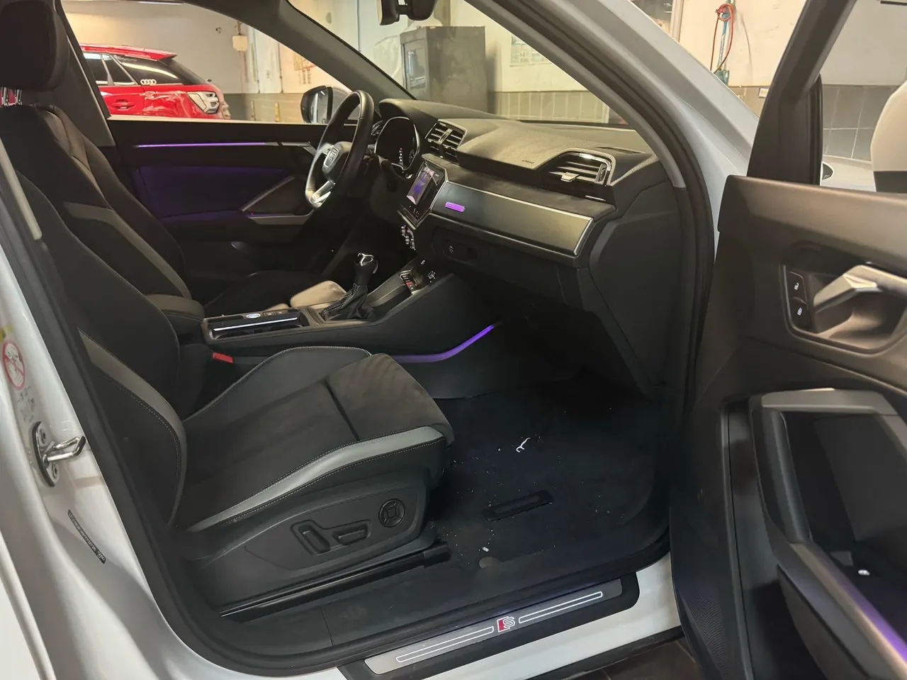 Audi 2023 Q3 2.0TFSI 40TFSI Fashion Dynamic (Modified) Automatic Gear 13