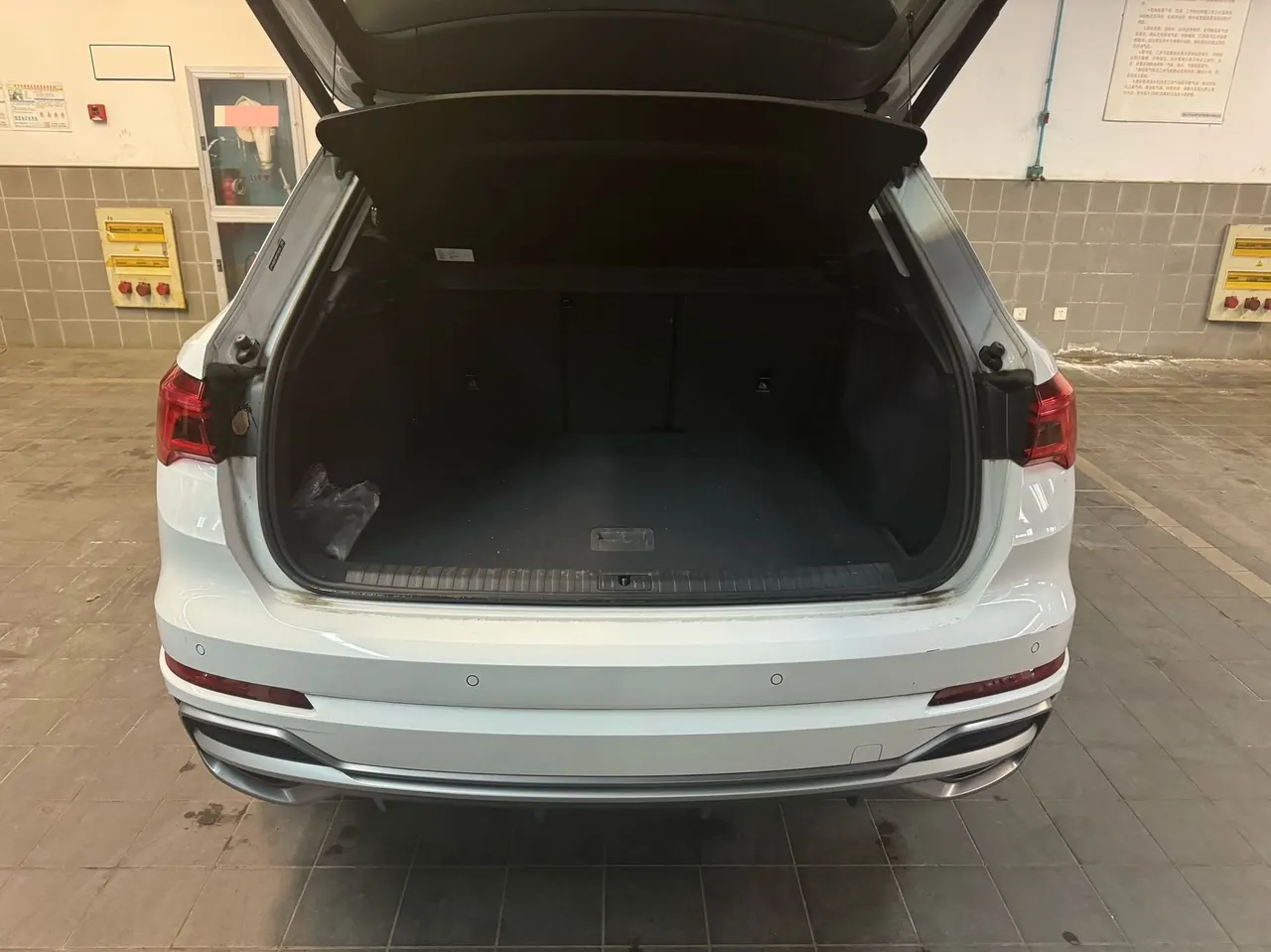 Audi 2023 Q3 2.0TFSI 40TFSI Fashion Dynamic (Modified) Automatic Gear 15