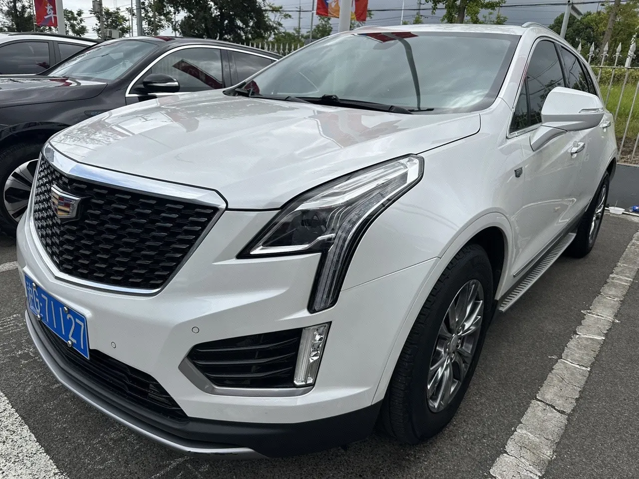 Open image lightbox: Cadillac 2020 XT5 2.0T 28T 4-wheel drive luxury automatic gear