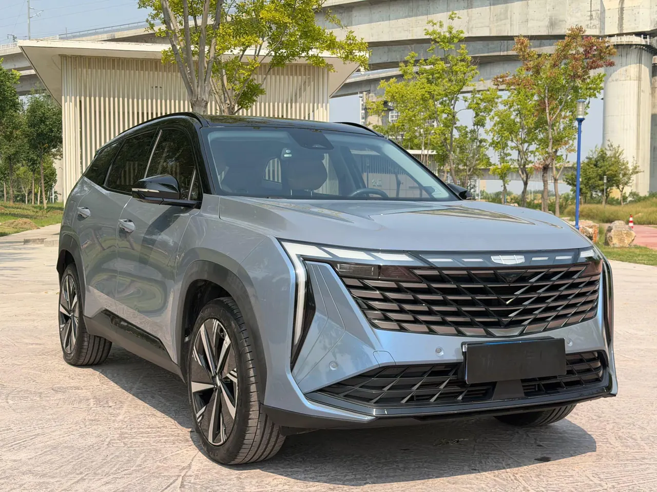 Geely 2023 Boyue L 1.5TD Honorable Automatic Transmission 3