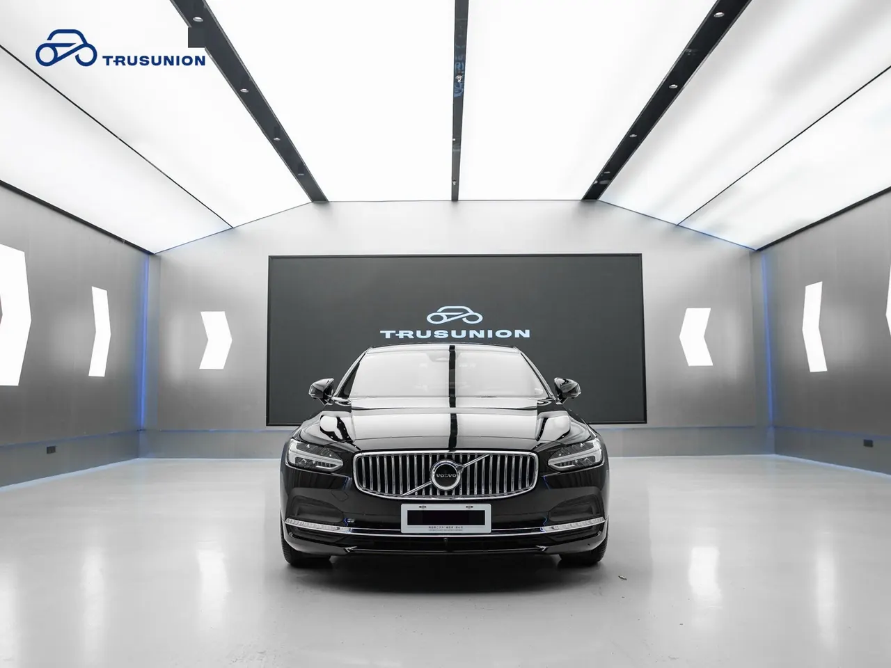 Volvo 2023 S90 48V 2.0T B5 Zhiyi Deluxe Edition Automatic Gear 2