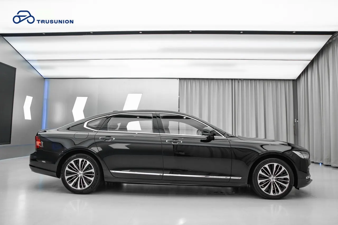 Volvo 2023 S90 48V 2.0T B5 Zhiyi Deluxe Edition Automatic Gear 3