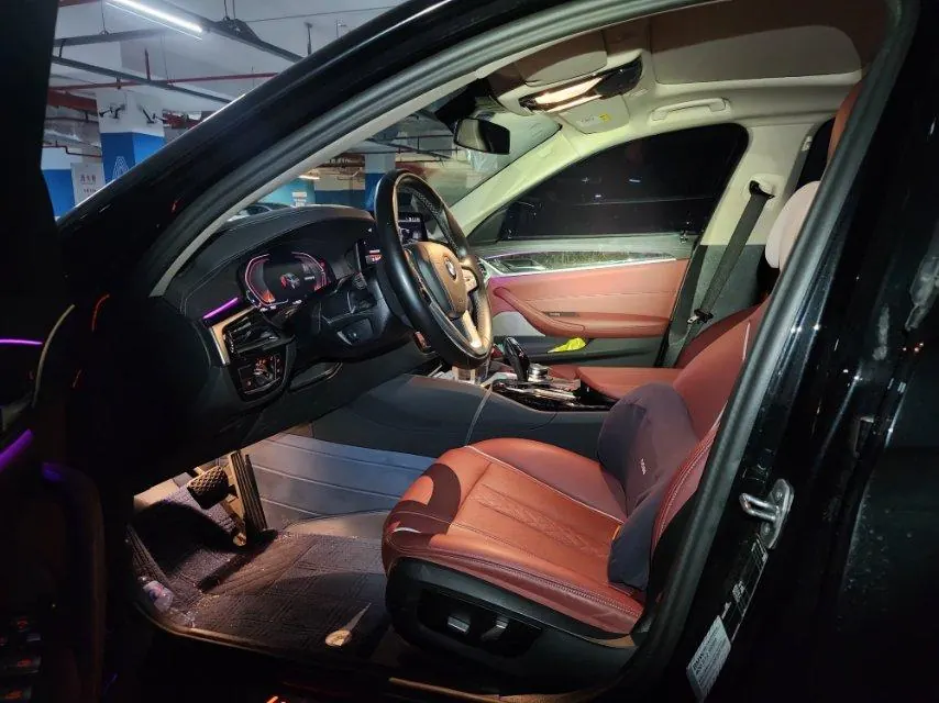 BMW 5 Series 2022 525Li 2.0T Luxury Suit (Change 2) Automatic Gear 6