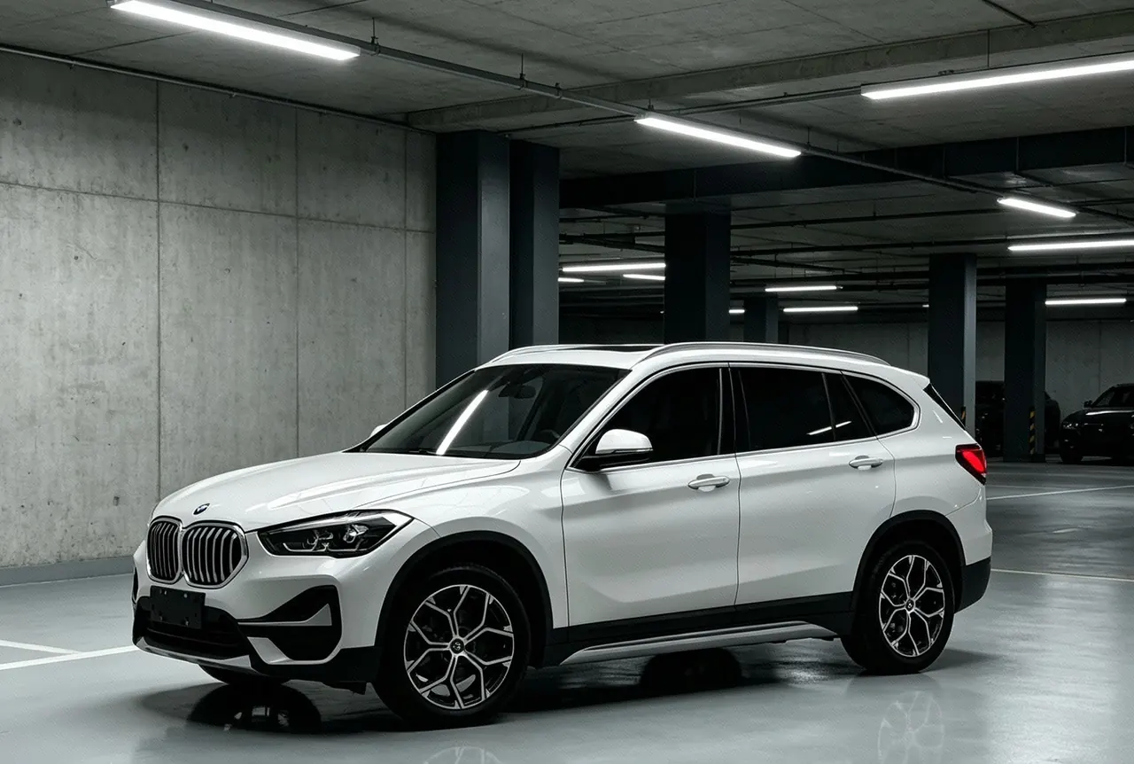 Open image lightbox: BMW 2022 X1 sDrive20Li 1.5T exclusive automatic gear