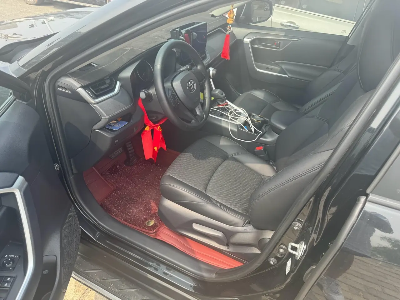 Toyota 2023 Wilanda 2.0 Stepless Two-Drive Leading Edition Automatic Gear 2