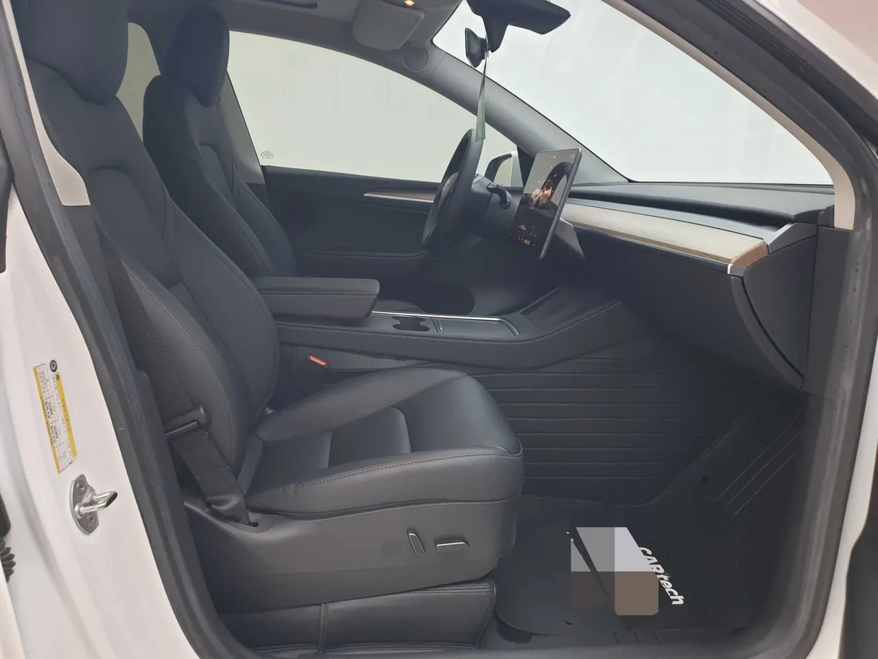Tesla 2022 Model Y rear-wheel drive version (facelift) automatic gear 13